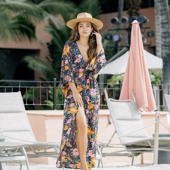 XIX Palms Sausalita Kimono Dress, White Lotus, Resort Wear, Floral, Size OS - Picture 1 of 16